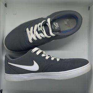 Nike SB Check Skater Shoes